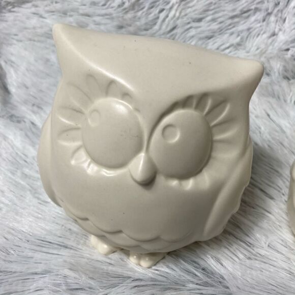 Hallmark White Ceramic Owls Figurines Collectibles - Picture 4 of 6
